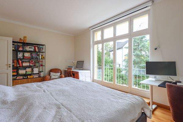 Schlafzimmer1 im Obergeschoss2.jpg