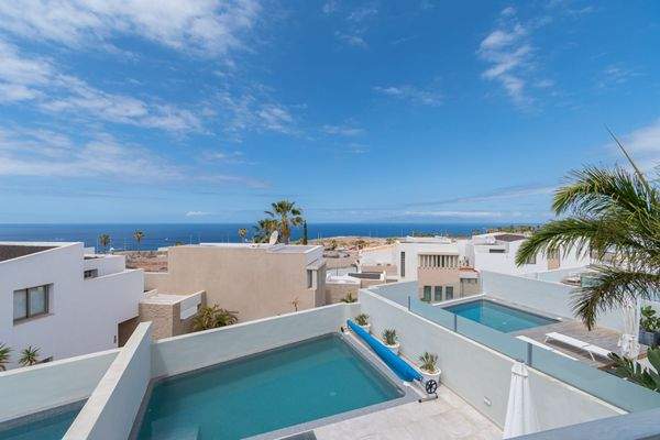 Modern designer-house with private pool near the Costa Adeje golf course