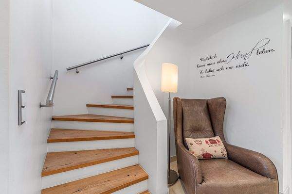 Treppe zum Obergeschoss