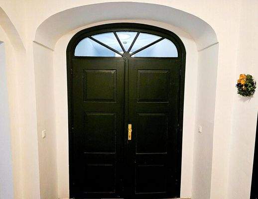 Eingangstür - Wohnung 1.OG