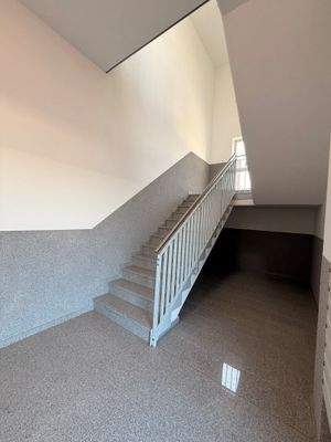 Treppenhaus unten.jpg