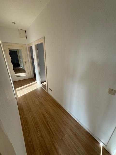 4 Zimmer Wohnung in Magdeburg (Stadtfeld Ost)