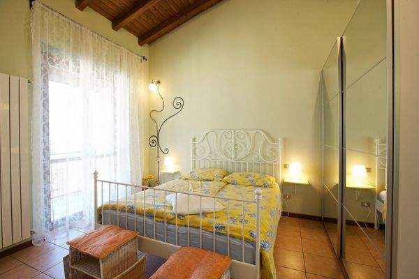 Il Giardino Camelie mit 2 Balkonen &amp; Traumseesicht