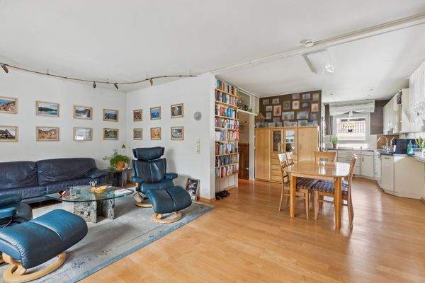 Wohnzimmer_Hauptwohnung