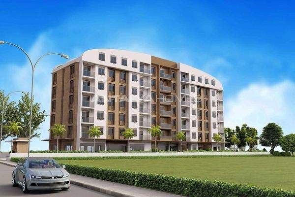 Mountain View Flats with Pool and Parking in Konyaaltı