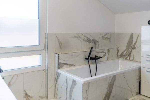 Neues und Nachhaltiges Einfamilienhaus mit geschmackvoller Ausstattung im Neubaugebiet.