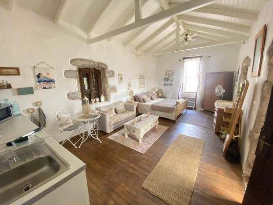 Kreta, Provarma: Traditionelles Haus zu verkaufen