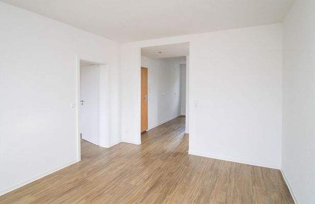 Wohnzimmer mit Blick zum Flur