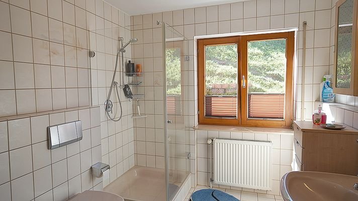 Duschbad im EG