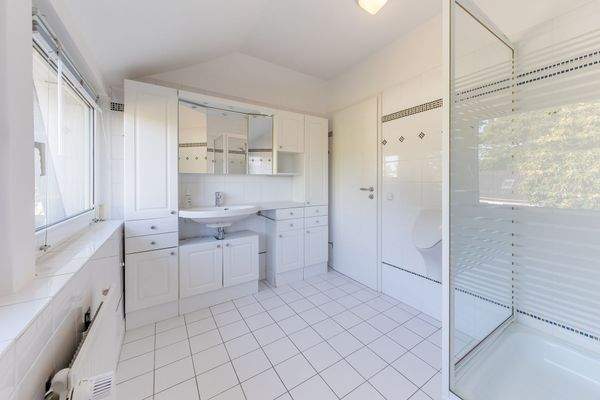 Badezimmer OG Haus 1