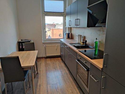 Küche 1.OG re 3.jpg