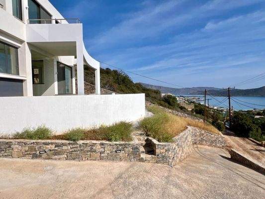 Kreta, Schisma Eloundas: Villa mit 3 Schlafzimmern und Pool bietet einen atemberaubenden Meerblick auf Elounda