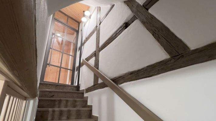 Treppenaufgang zur Wohnung