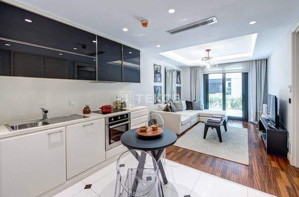 Properties in a Secured Complex with Pool in Beyoğlu İstanbul