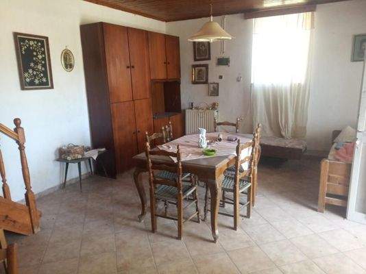 Kreta, Spilia: Renovierungsobjekt auf dem Land zu verkaufen