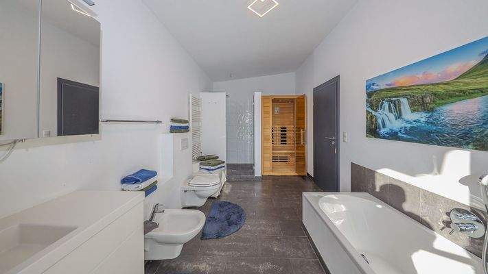 KITZIMMO-Exklusives Haus in sonniger Ruhelage kaufen - Immobilien Jochberg.