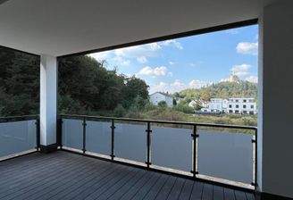 Balkon Blick auf Marksburg