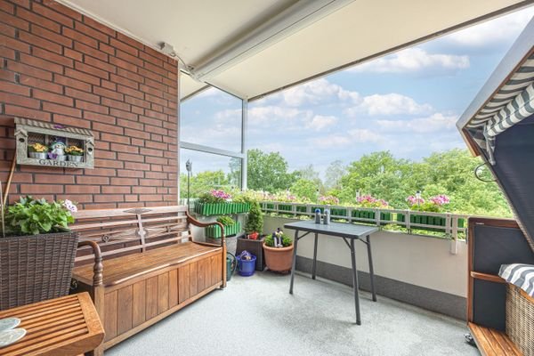 sonniger Balkon
