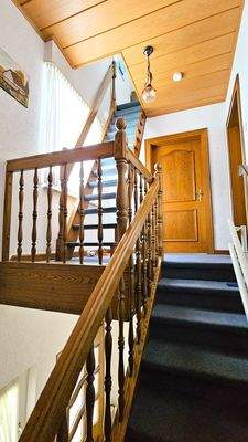 Whg1, Treppen zum DG und Eingangsbereich