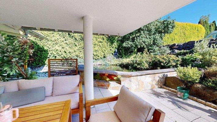 überdachte Terrasse 