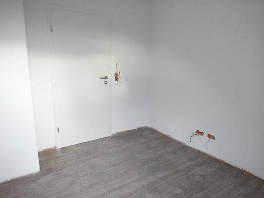 Ihr helles Arbeitszimmer