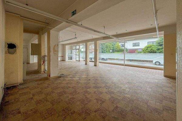 Gewerbefläche EG 3.jpg