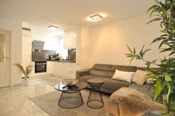 Wohnbereich / Küche EG