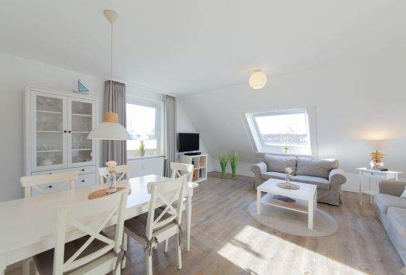 Wohn- und Essbereich 