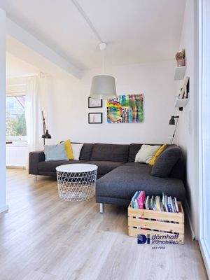 Wohn- Esszimmer mit offener Küche