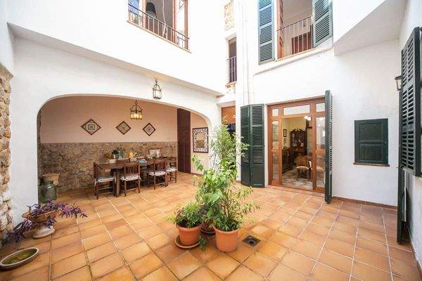 Großer, privater Patio