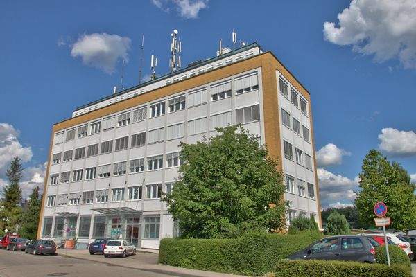 Bürogebäude