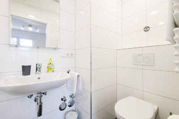 144 1 Bad1 (1 von 1)