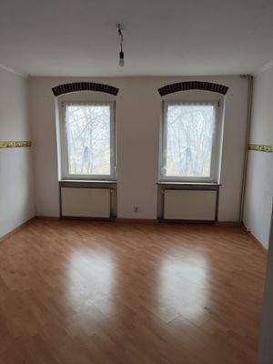 OG Whg 3 Zimmer 1.jpg