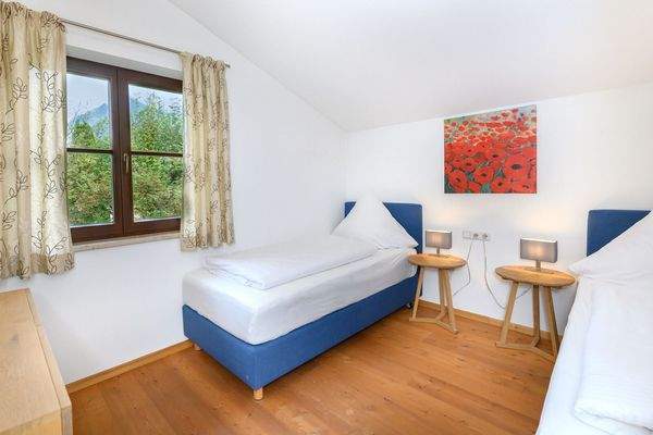 Gemütliches Zimmer mit Bergblick | OG