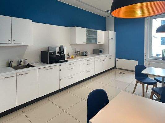 Regus Ratingen Kaiserswerth_Germany_Centre 82_Refr