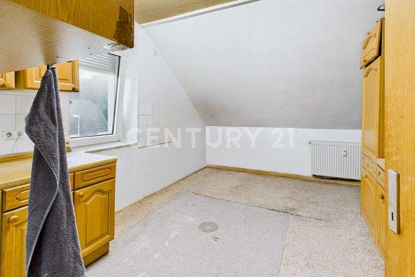 2. OG - Küche - Ansicht Tür