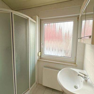 Wohnung2 kleines Bad