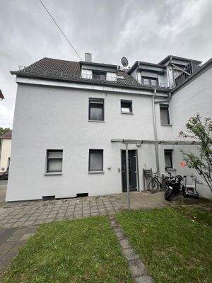 Hauseingang mit Gemeinschaftsfläche