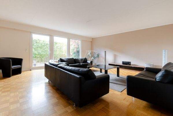 Offener Wohn- und Essbereich