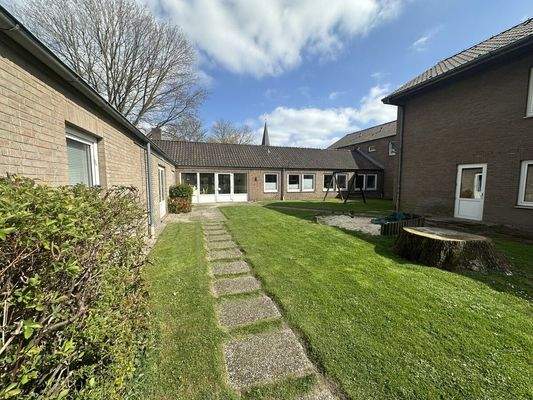 Außenansicht Gemeindehaus