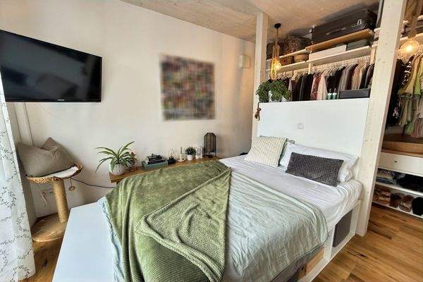 Schlaf- & Ankleideraum Einliegerwohnung