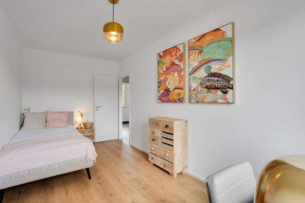 Helles Schlafzimmer OG