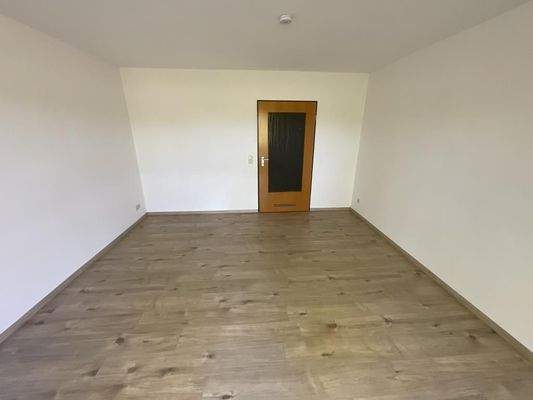 Wohn-, und Schlafzimmer