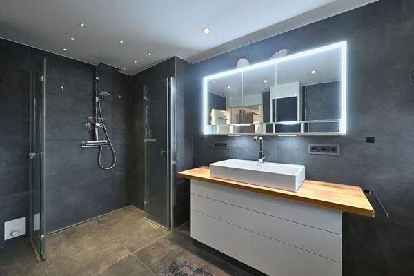 Badezimmer Erdgeschoss