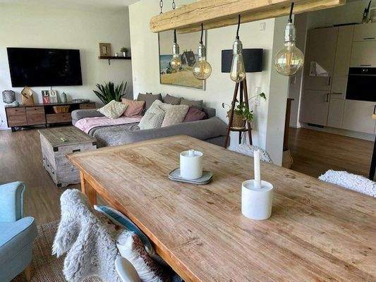 Esszimmer und Wohnzimer