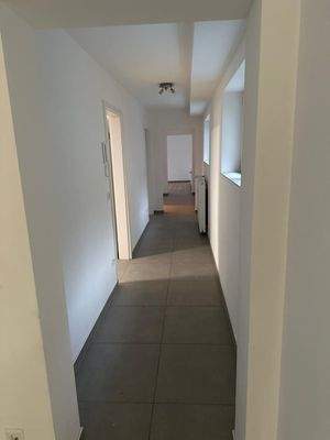 Attraktive Kapitalanlage: Modernisiertes Mehrfamilienhaus mit stabilen Mieteinnahmen in Diez