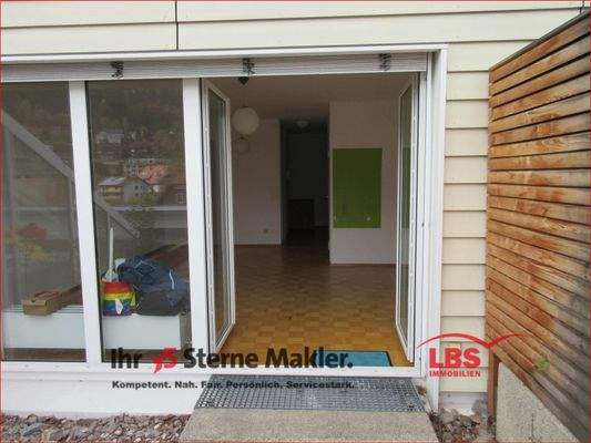 Sicht ins Wohnzimmer