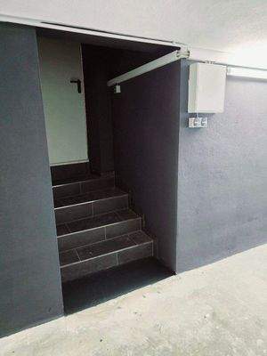 direkter Eingang vom Haus