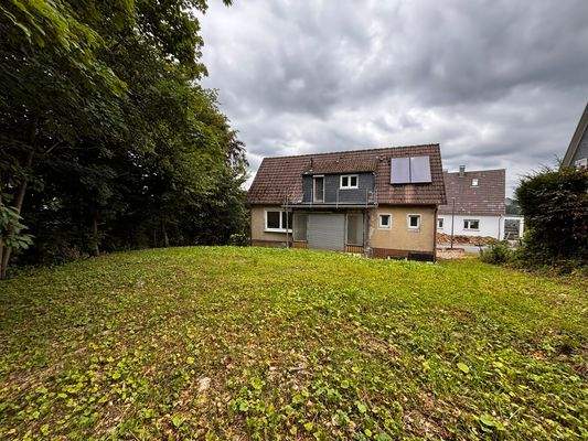 15 - Blick vom Garten auf das  Haus.JPEG