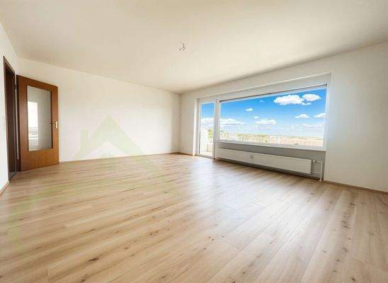 Wohnzimmer mit Blick auf Frankfurt 